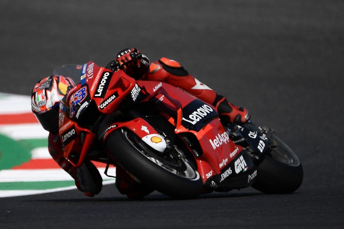 Ducati Australian rider Jack Miller rides rides during the first free practice session ahead the Italian Moto GP Grand Prix at the Mugello race track, Tuscany, on May 27, 2022. (Photo by FILIPPO MONTEFORTE / AFP)