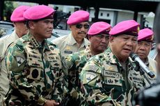 Menhan Prabowo Dapat Gelar Kehormatan Marinir, Sejumlah Alpanhankam Diserahkan ke Korps 
