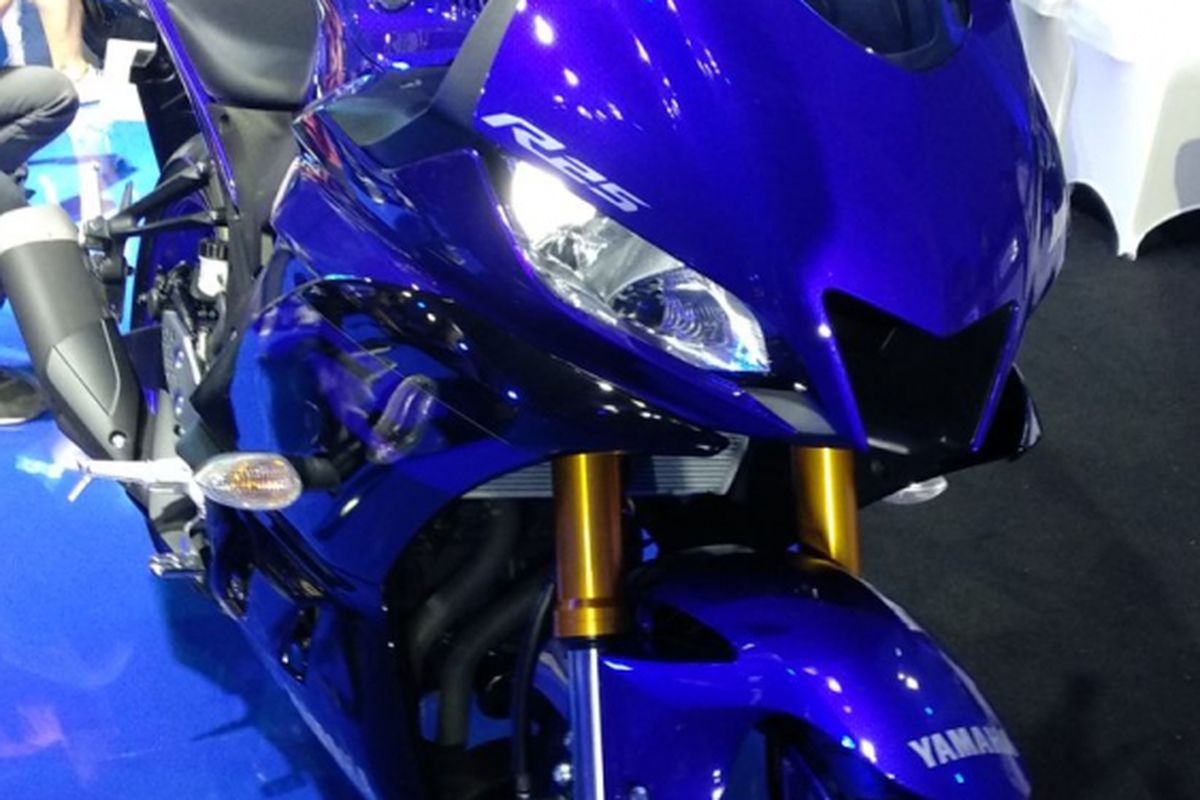 Yamaha memperkenalkan R25 dan R3 terbaru