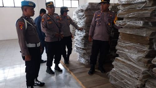 Logistik Pemilu Tiba di Sikka, Penjagaan Diperketat