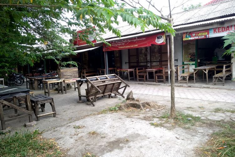 Pembeli Menurun, Warung Nasi di Blitar Tak Lagi Sediakan Menu Favorit