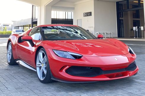 Menjajal Buasnya Tenaga Ferrari 296 GTB Bermesin Hybrid