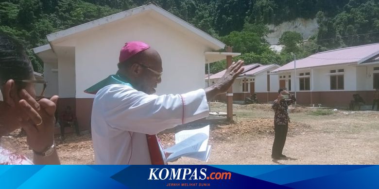 Uskup Jayapura Pimpin Pemberkatan 72 Rumah Layak Huni untuk Korban Gempa Bumi 2023