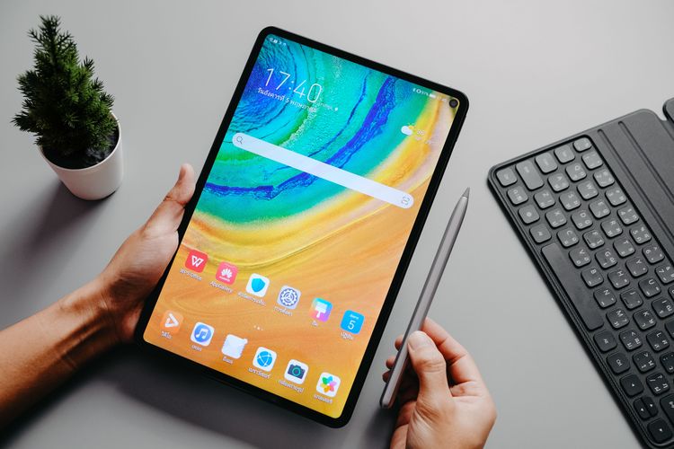 Mengutip International Data Corporation (IDC) 2020, total tablet Huawei dan Honor yang dikirim ke seluruh dunia mencapai 16 juta unit.