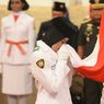 Hukum Mencium Bendera Merah Putih dalam Islam, Apakah Boleh? Ini Penjelasan Majelis Tarjih Muhammadiyah