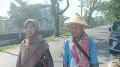 Ibadah Haji Lancar, Mustofa Jalan Kaki 34 Kilometer Laksanakan Nazar