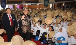 Aher Minta IPB Diberi Peran Penting dalam Kebijakan Pangan Nasional