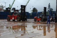 Banjir Ambon, 12 Tewas, 28 Rumah Hanyut, 125 Rumah Rusak Berat, Ribuan Orang Mengungsi