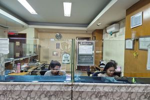 Dollar AS Diburu Saat Rupiah Melemah, Money Changer Pastikan Stok Tersedia