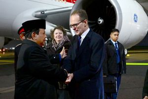 Prabowo Tiba di London, Akan Perkuat Kemitraan Strategis Indonesia-Inggris