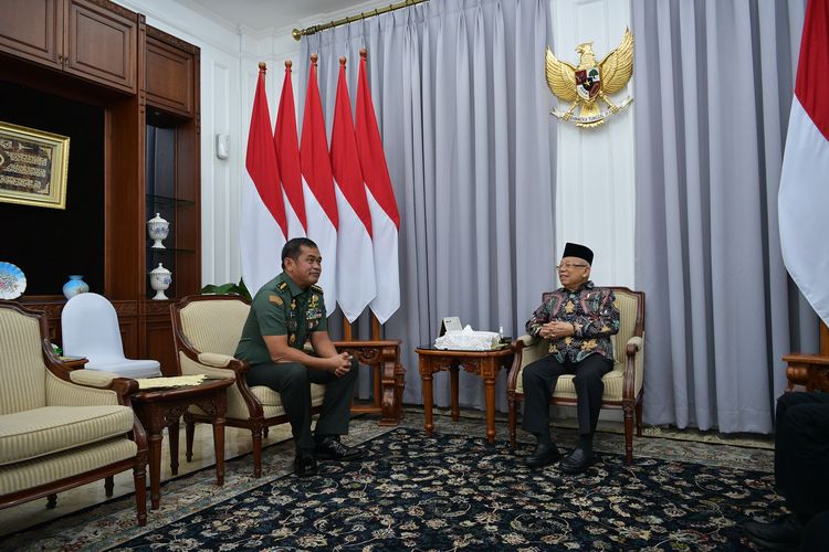 Kepala Staf TNI Angkatan Darat Jenderal Maruli Simanjuntak menemui Wakil Presiden Ma'ruf Amin di Kediaman Resmi Wakil Presiden, Jalan Diponegoro, Jakarta, Rabu (31/1/2024) siang.
