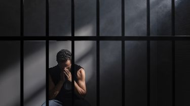 Berapa Lama Penjara yang Diterima Pelaku Pelecehan Seksual? Ini Kata Pakar Hukum