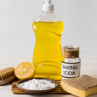 Ilustrasi baking soda atau soda kue untuk membersihkan berbagai permukaan di rumah. 