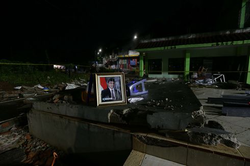BERITA FOTO: Tragedi Tembok Roboh di MTsN 19 Jakarta, Kegembiraan Berubah Duka