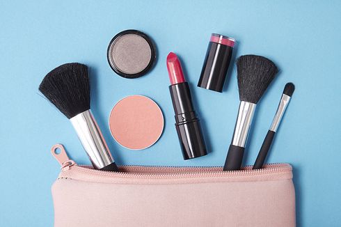 Penting, 5 Alasan untuk Rutin Bersihkan Kuas Make Up 