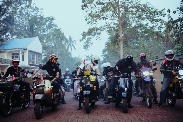 Sunset Ride Jadi Ajang Silaturahmi Komunitas Motor di Tomohon