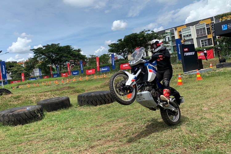 Jajal Aprilia Tuareg di arena offroad Sector X By XClub, Tangerang, Banten (10/12/2022).