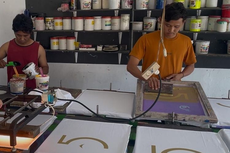 HUT RI dan Muktamar NU Bikin Pesanan Kaos UMKM Jombang Tembus 2 Kali Lipat