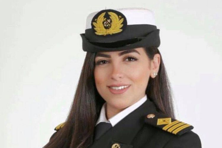Kapten kapal perempuan pertama di Mesir, Marwa Elselehdar 