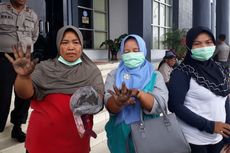Protes Jelaga Cemari Lingkungan, Para Perempuan  Bengkulu Gelar Aksi di Kantor Bupati 