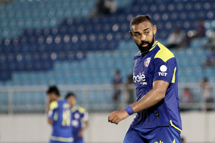 Terungkap Alasan Arema FC Lepas Dalberto, Gaji Tinggi jadi Penyebab