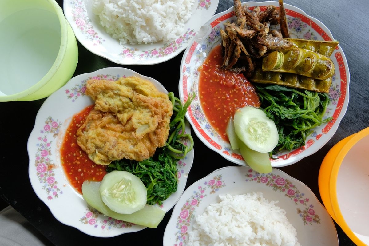 Ilustrasi nasi tempong. 