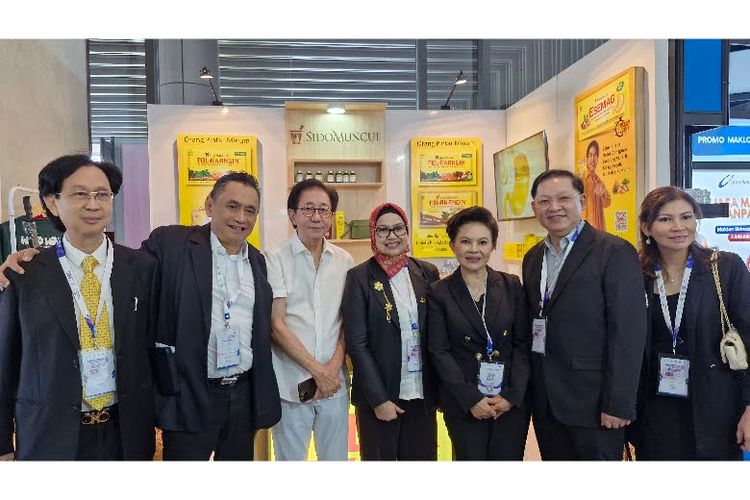 Kolaborasi Sido Muncul bersama Perhimpunan Dokter Spesialis Kulit dan Kelamin (Perdoski) dan Kelompok Studi Dermatologi Laser Indonesia (KSDLI) di Semarang untuk mengembangkan produk herbal bagi kesehatan dan kecantikan kulit berbasis kekayaan alam Nusantara