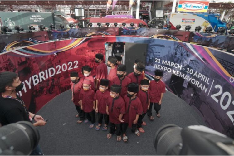 Sebagai upaya memenuhi tanggung jawab sosial perusahaan, IIMS Hybrid 2022 menyelenggarakan program CSR di area JIExpo Kemayoran.