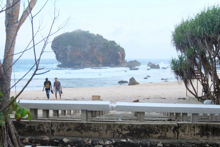 Pantai Jungwok di Gunungkidul, Yogyakarta.