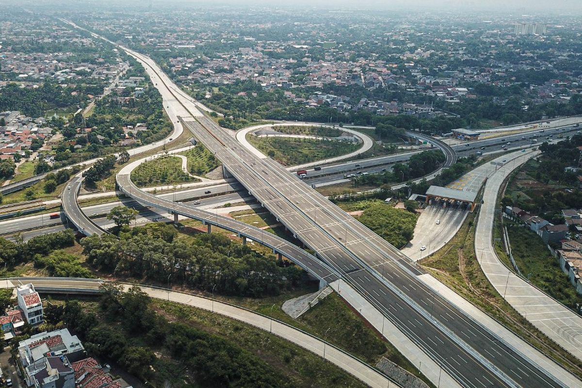 Jalan Tol Cimanggis-Cibitung merupakan salah satu proyek yang dikerjakan oleh Waskita Karya. 