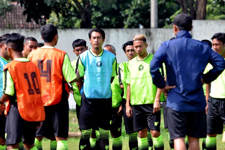 Pemain Persebaya Surabaya, Hansamu Yama menjadi peseta termuda kursus kepelatihan yang diadakan tgl. 18-31 Januari 2021 di Malang, Jawa Timur.