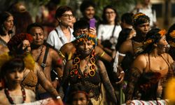 Ketika Indonesia Sibuk Menyelamatkan Bisnis, Bukan Bumi