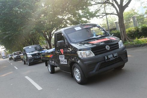 Komparasi Eksterior DFSK Super Cab dan Daihatsu Gran Max Pick Up