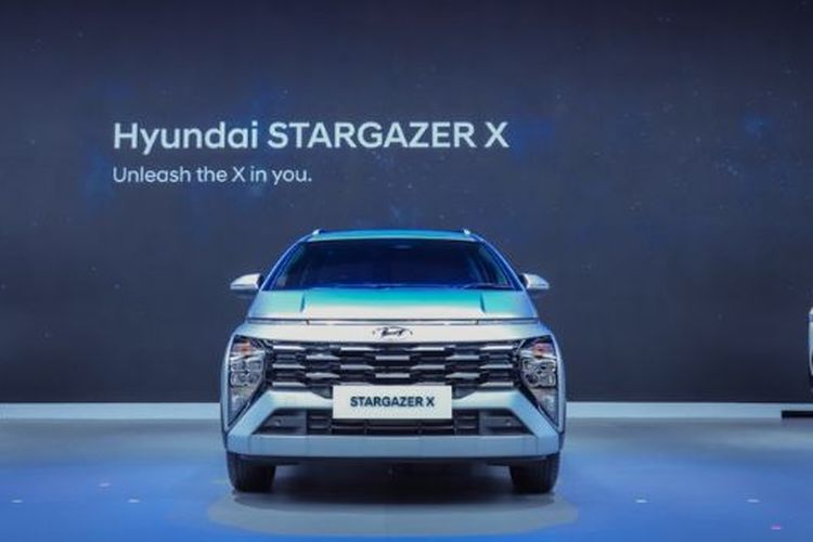 Hyundai STARGAZER X. 