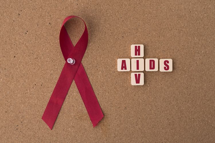 Ilustrasi HIV/AIDS, Hari AIDS sedunia. Sejarah AIDS dan penularan HIV AIDS. Dinas Kesehatan Provinsi Jawa Barat menemukan 3.744 kasus HIV Aids. Data tersebut didapat dari hasil pengetesan masuf yang dilakukan kepada 341.643 orang di 27 kota kabupaten dari Januari hingga Juni 2022.