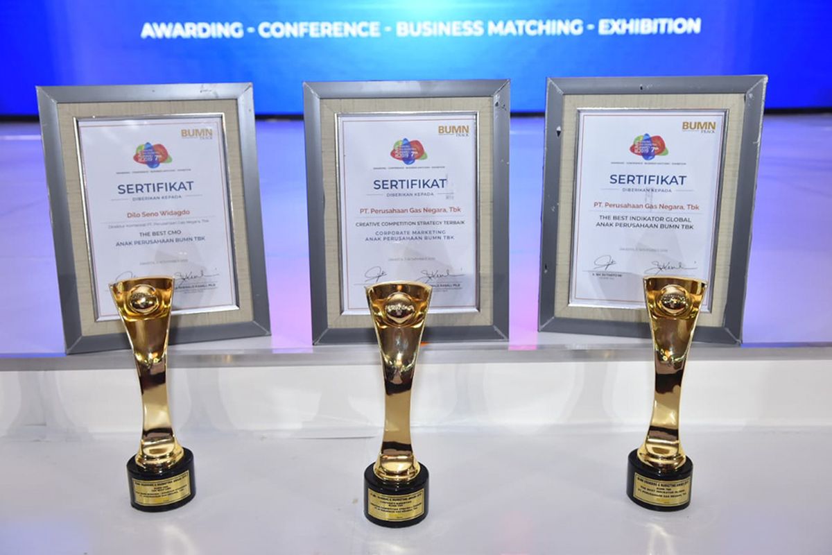 Penghargaan PGN dalam Ajang BUMN Branding and Marketing Award 2019.