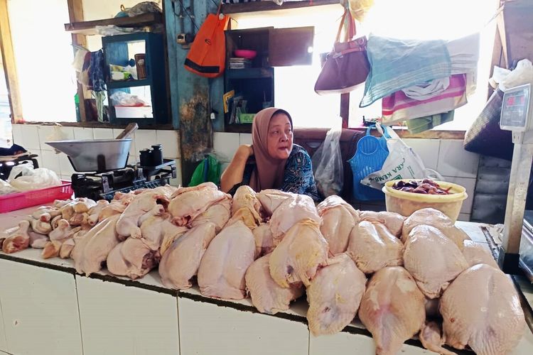 Harga Ayam di Medan Tembus Rp 50.000 per Kg, Pasokan Disebut Berkurang