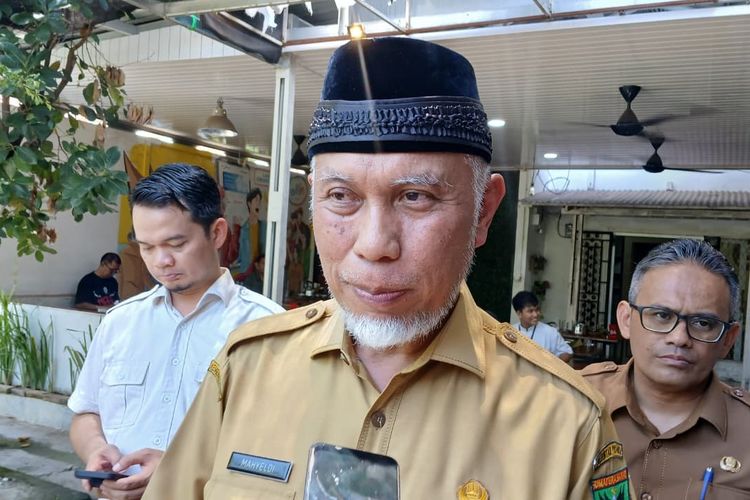 Gubernur Sumbar Sentil Ketimpangan Gaji Direksi BUMN dan Pegawai di Tengah Efisiensi, Harap Evaluasi