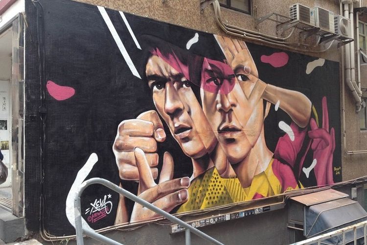 Mural Bruce Lee yang ada di kawasan Old Town Central.