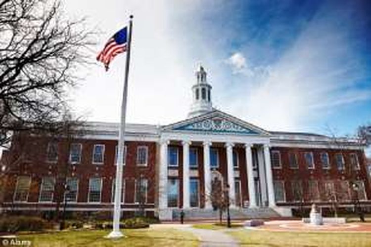 Univeristas Harvard merupakan salah satu perguruan tinggi unggulan dan mahal di AS.