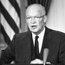 Kontroversi Dwight D Eisenhower, Presiden AS era Perang Dingin