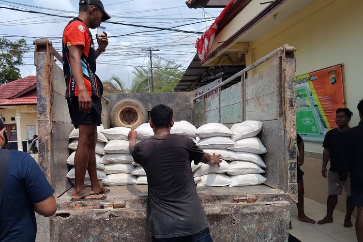 Nyaris Berlayar ke Malaysia, 28 Ton Pasir Timah Ilegal Disita Polisi