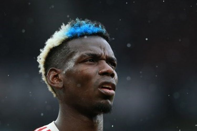 Paul Pogba saat Man United uji coba melawan Everton dalam laga pramusim 2021-2022.