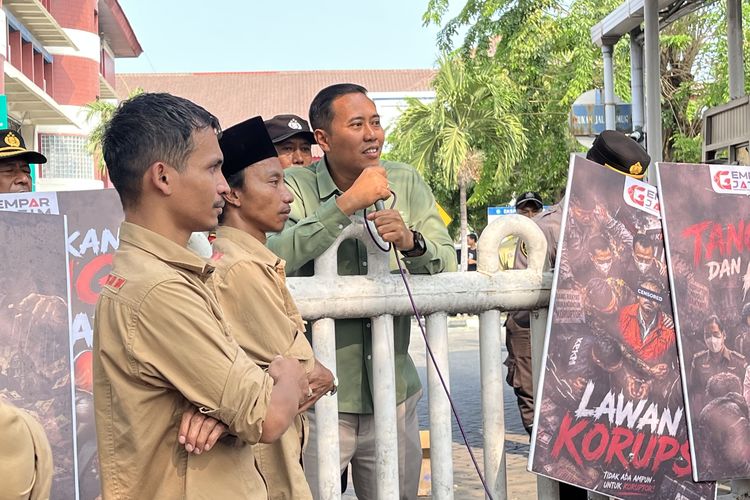 Respons Demo Warga soal Air Keruh, PAM Surabaya: Ayo Jaga Bareng Air PDAM