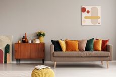 Ingin Memilih Warna Sofa? Pertimbangkan 4 Hal Ini