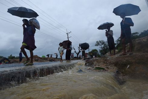 Musim Hujan Tiba, Pengungsi Rohingya di Bangladesh Khawatir Banjir