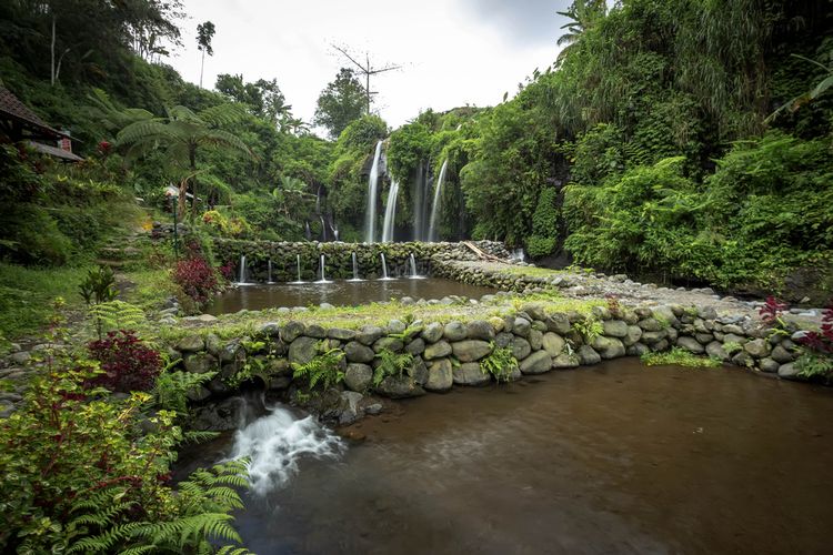 Air terjun Kembar Arum di Banyuwangi