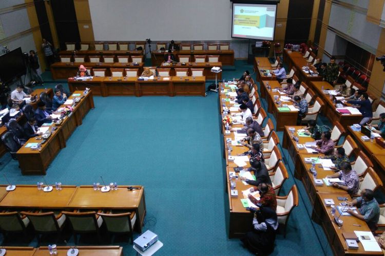 Rapat kerja (Raker) Komisi VIII dengan Kementerian Agama membahas soal RKAKL 2018, Jakarta, Kamis (14/9/2017).