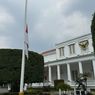 Peringatan G30S, Istana Kepresidenan Kibarkan Bendera Setengah Tiang