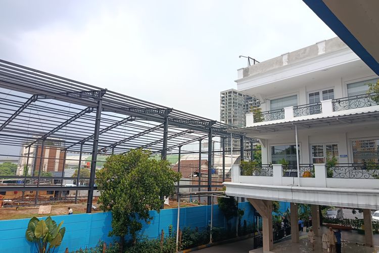 Pemkot Bekasi Setop Proyek Lapangan Padel yang Dibangun di Depan Sekolah 